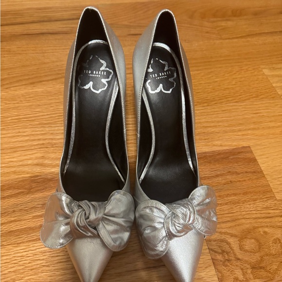 Ted Baker Ryal Heels - Picture 6 of 6